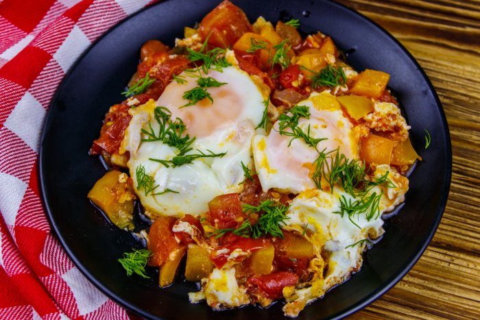 Huevos con Patatas a lo Pobre